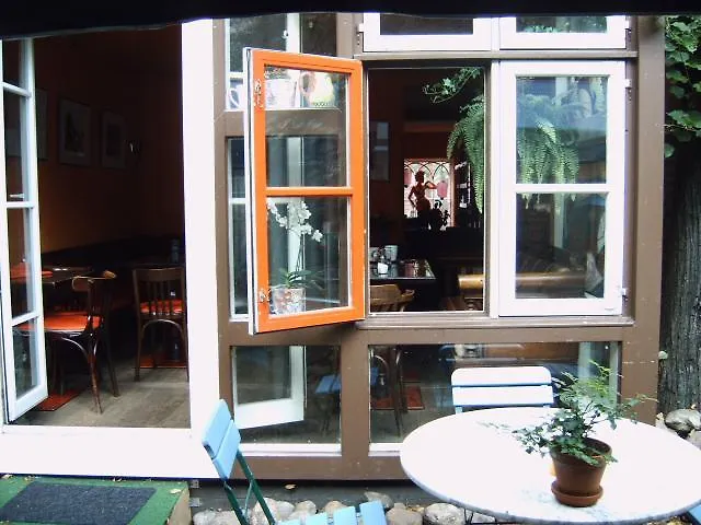 ** Hotel Frauenhotel Hanseatin - Women Only Hambourg Allemagne